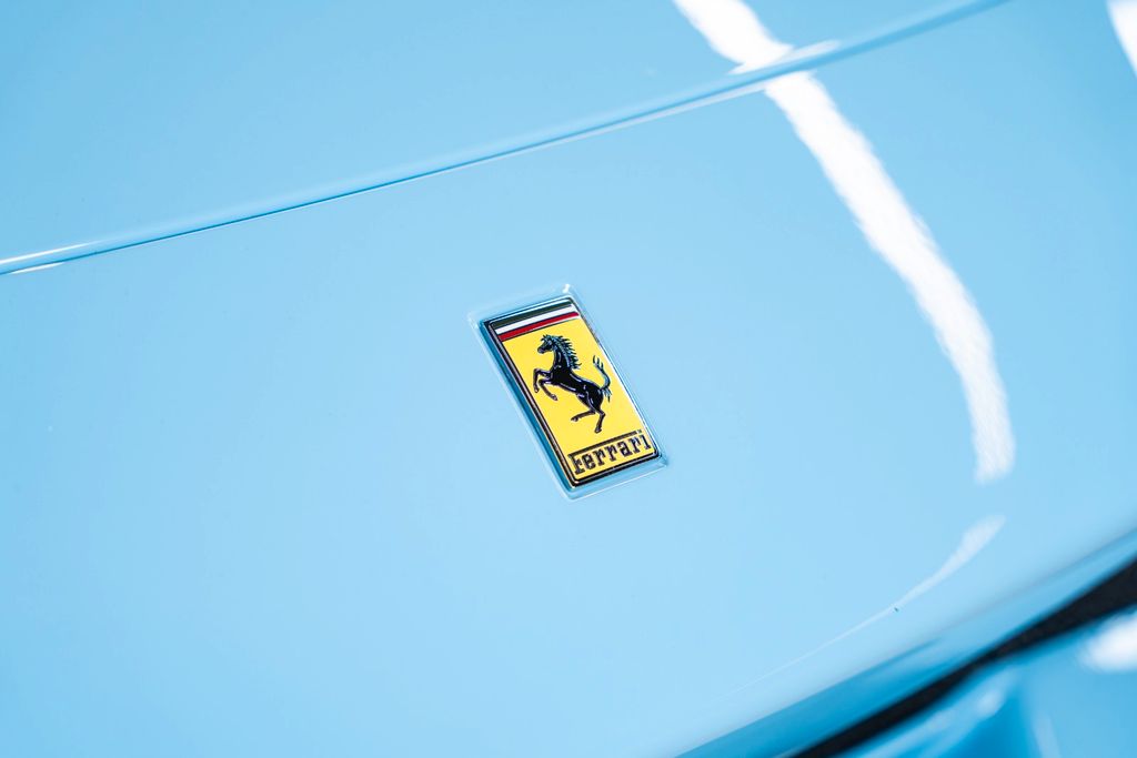 Ferrari 296 GTS