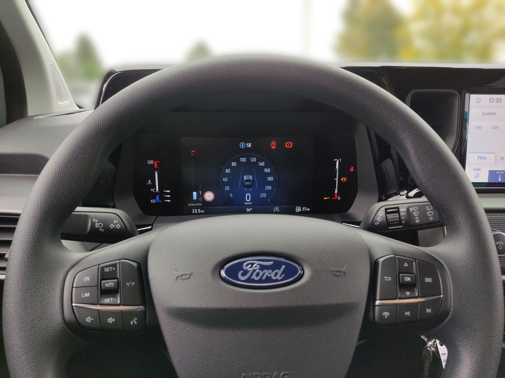 Ford Tourneo Courier 2025