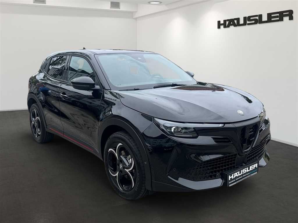 Alfa Romeo Junior 2025