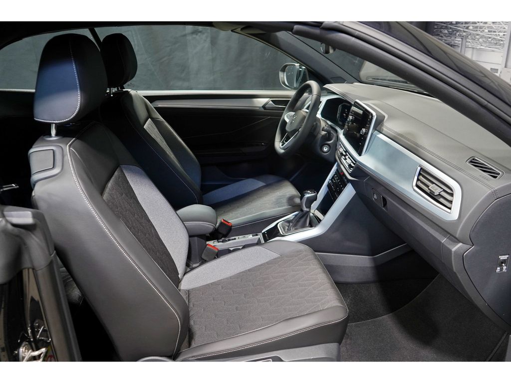 Volkswagen T-Roc 2025