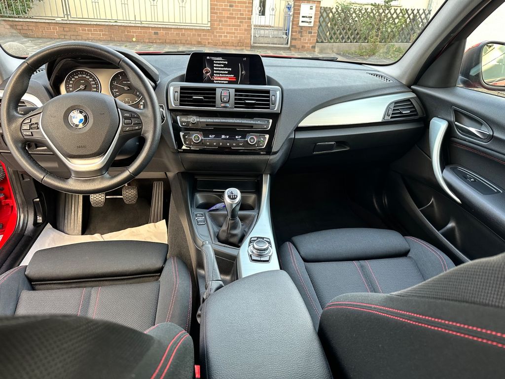 BMW 118 2016
