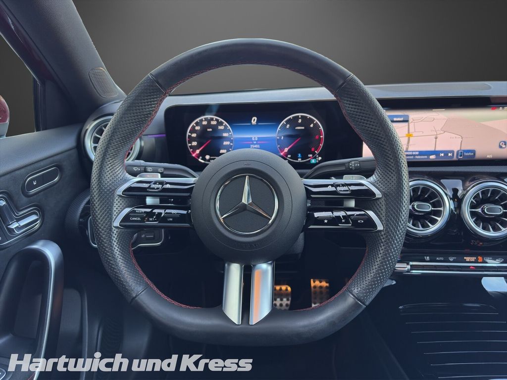 Mercedes-Benz A 180 2024