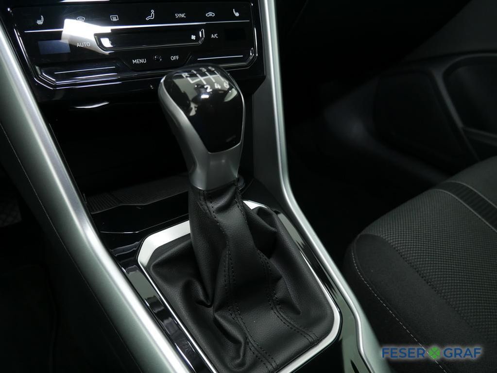 Volkswagen T-Roc 2024