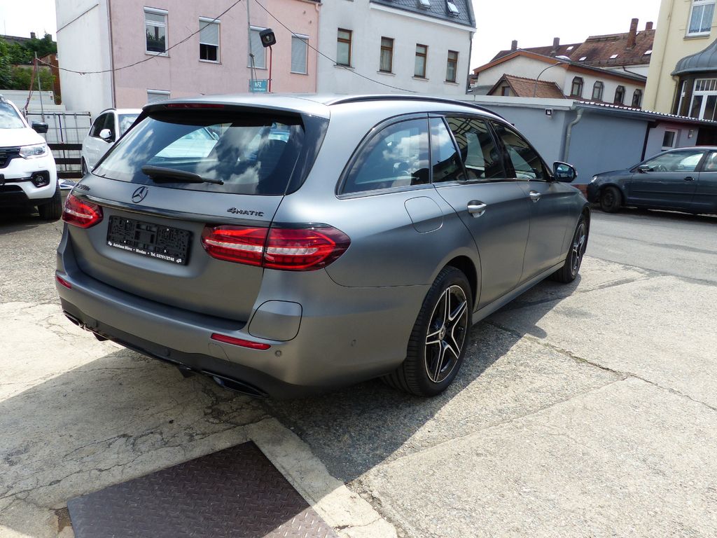 Mercedes-Benz E 300 2021