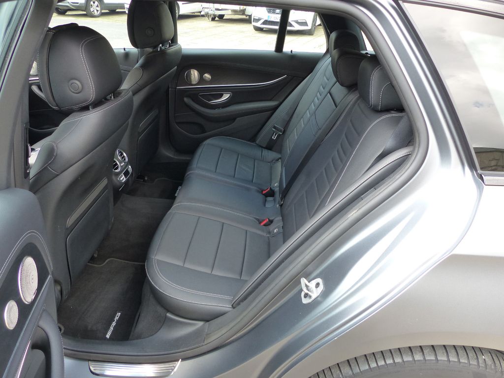 Mercedes-Benz E 300 2021