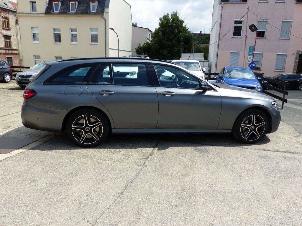 Mercedes-Benz E 300 2021