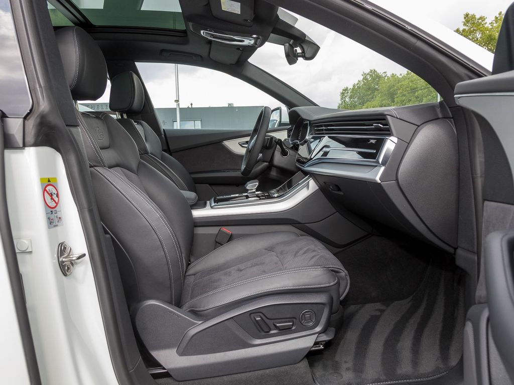 Audi Q8 2024