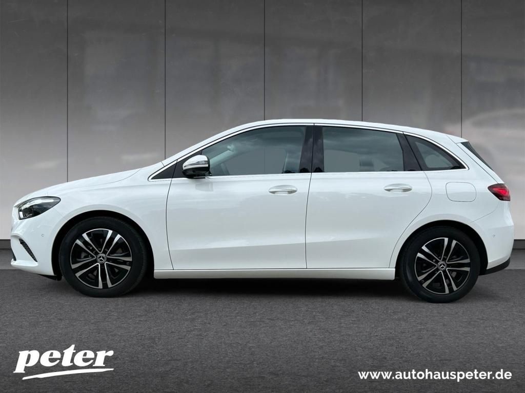 Mercedes-Benz B 180 2024