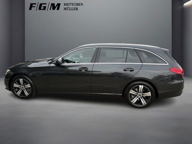 Mercedes-Benz C 200 2025