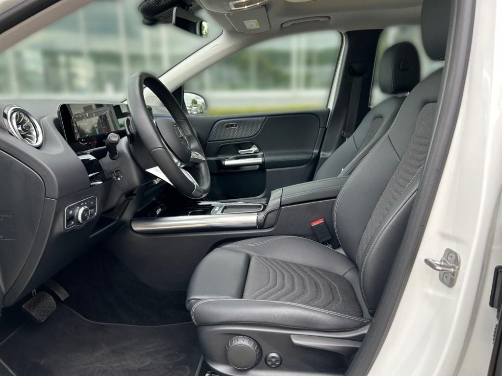 Mercedes-Benz B 180 2024