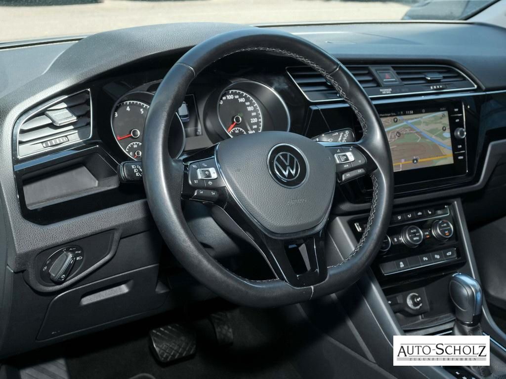 Volkswagen Touran 2021