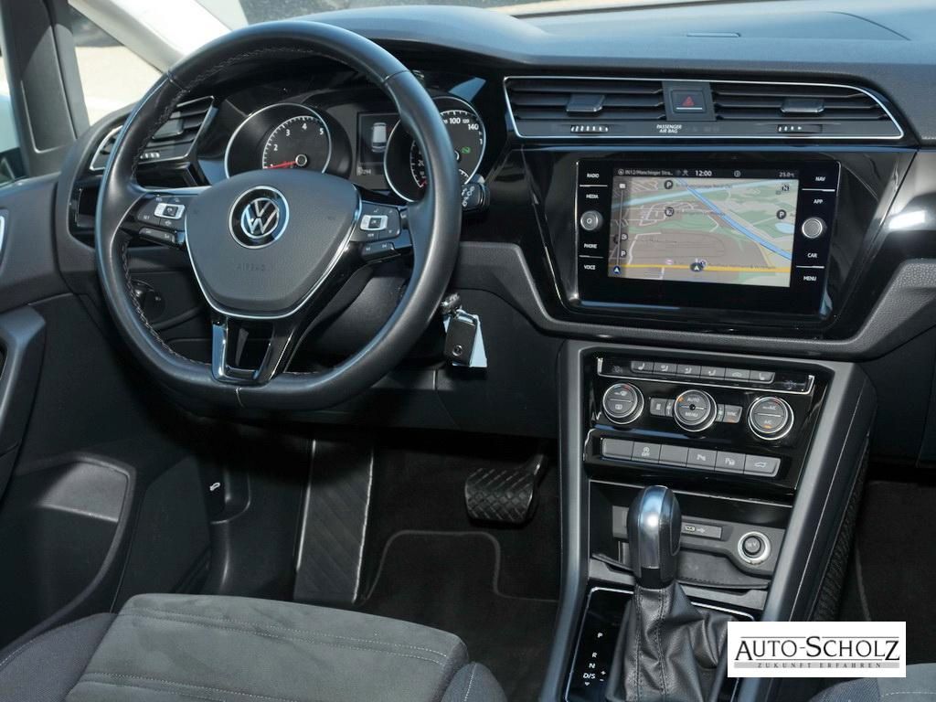 Volkswagen Touran 2021