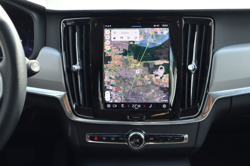 Volvo V90 Cross Country 2022