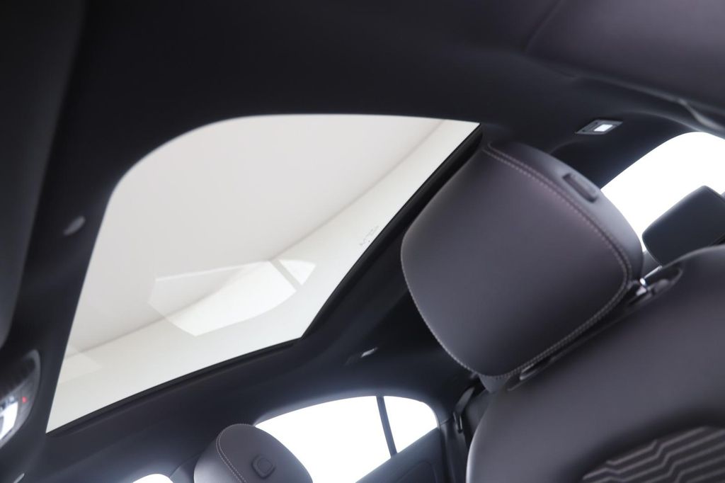 Mercedes-Benz CLA 180 2021