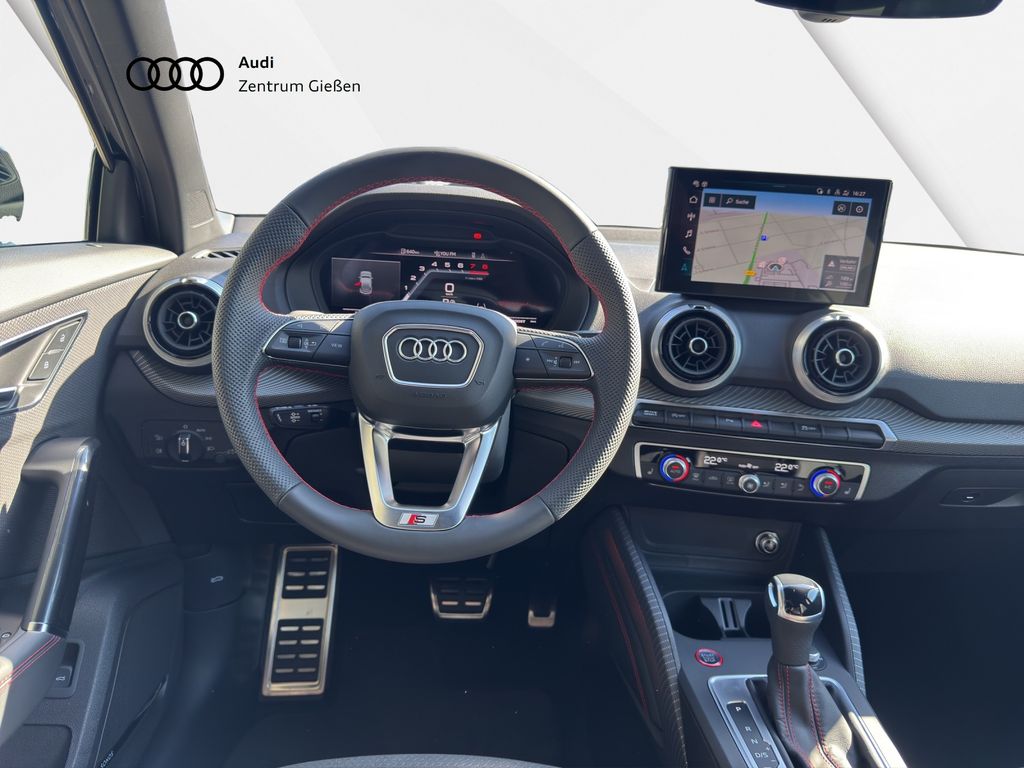 Audi SQ2 2025