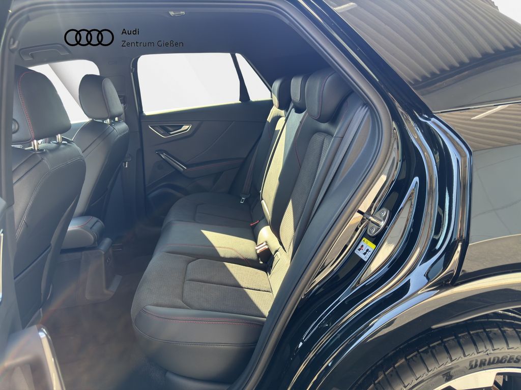 Audi SQ2 2025