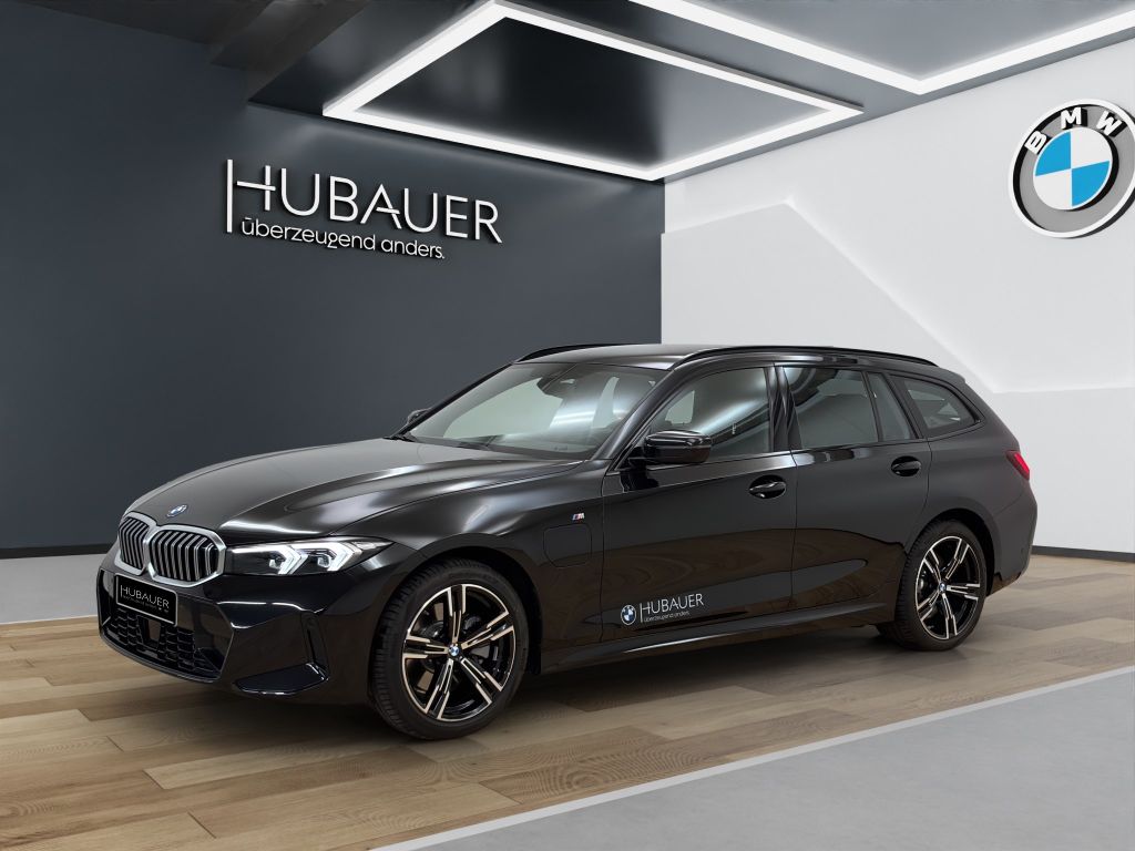BMW 330 2025