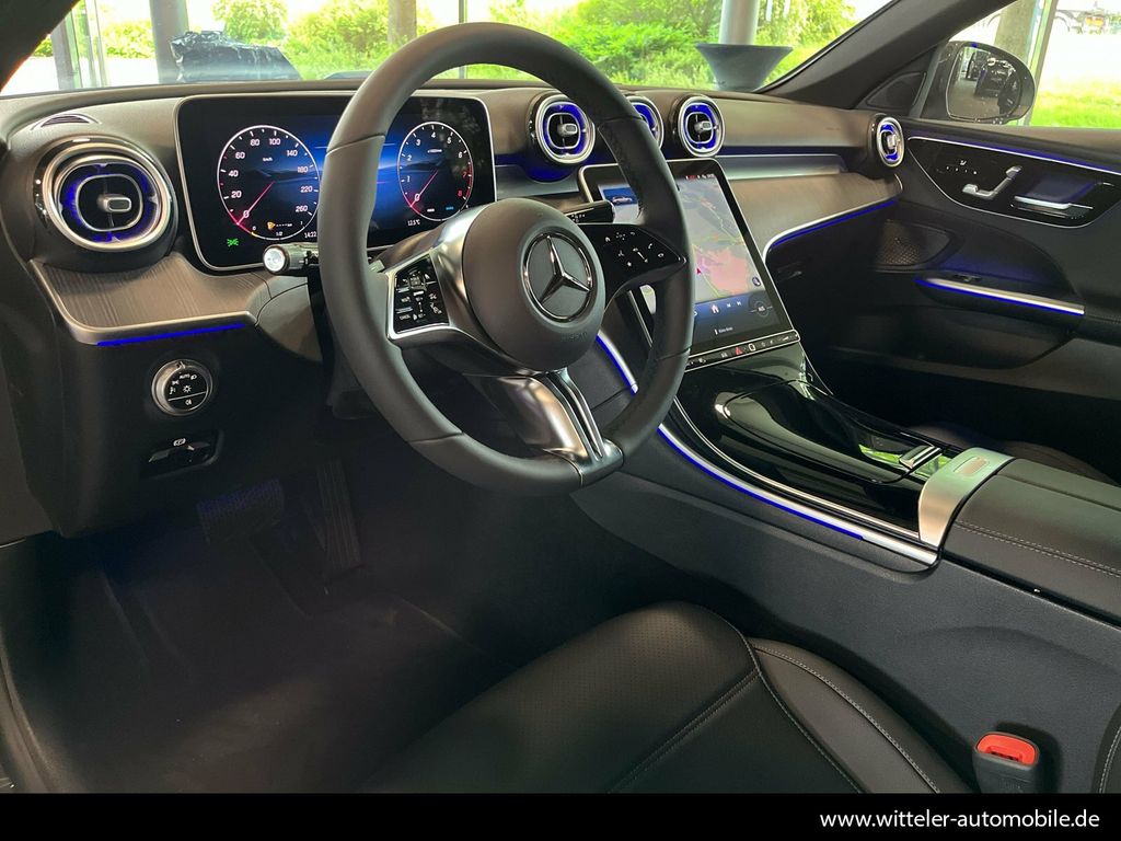 Mercedes-Benz C 200 2025