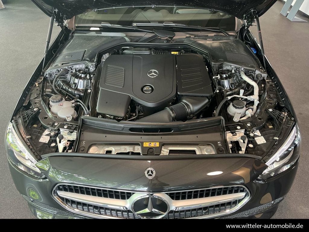 Mercedes-Benz C 200 2025