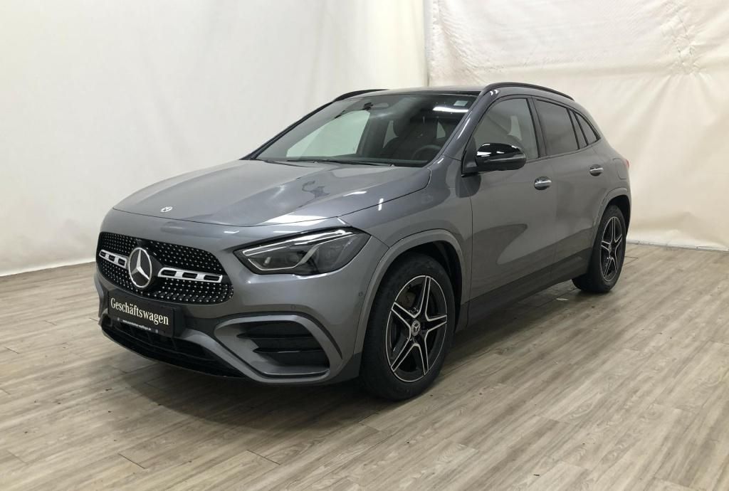 Mercedes-Benz GLA 200 2024