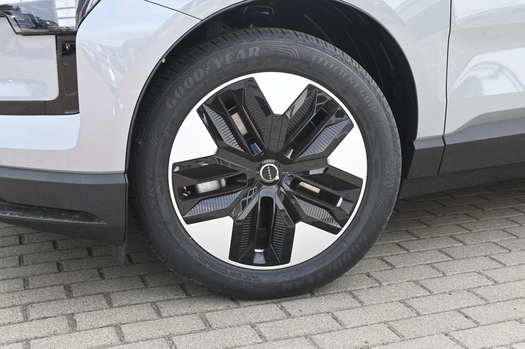 Volvo EX30 2025