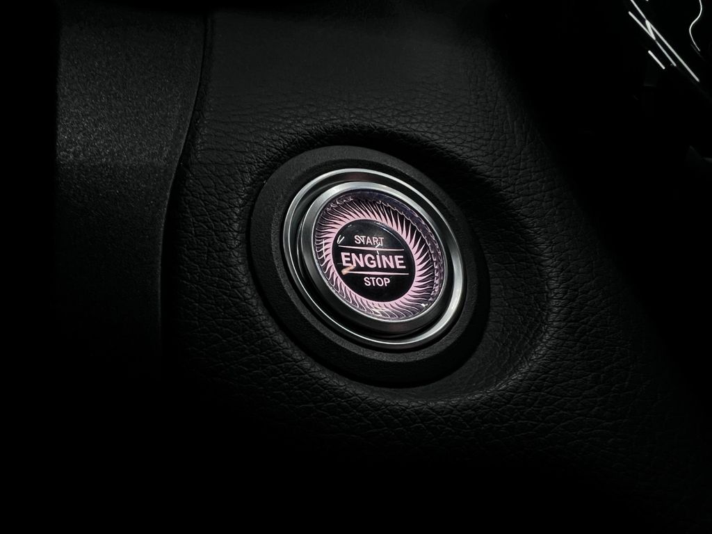 Mercedes-Benz C 300 2020