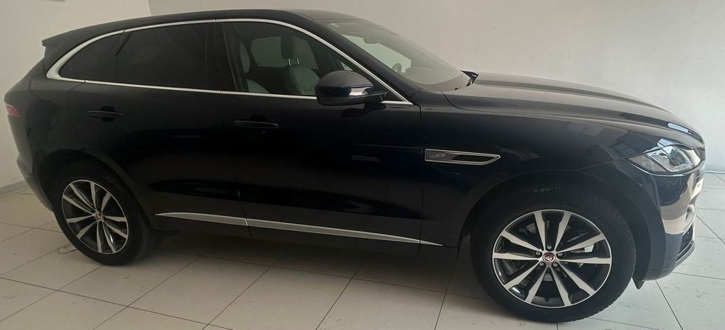Jaguar F-Pace 2023