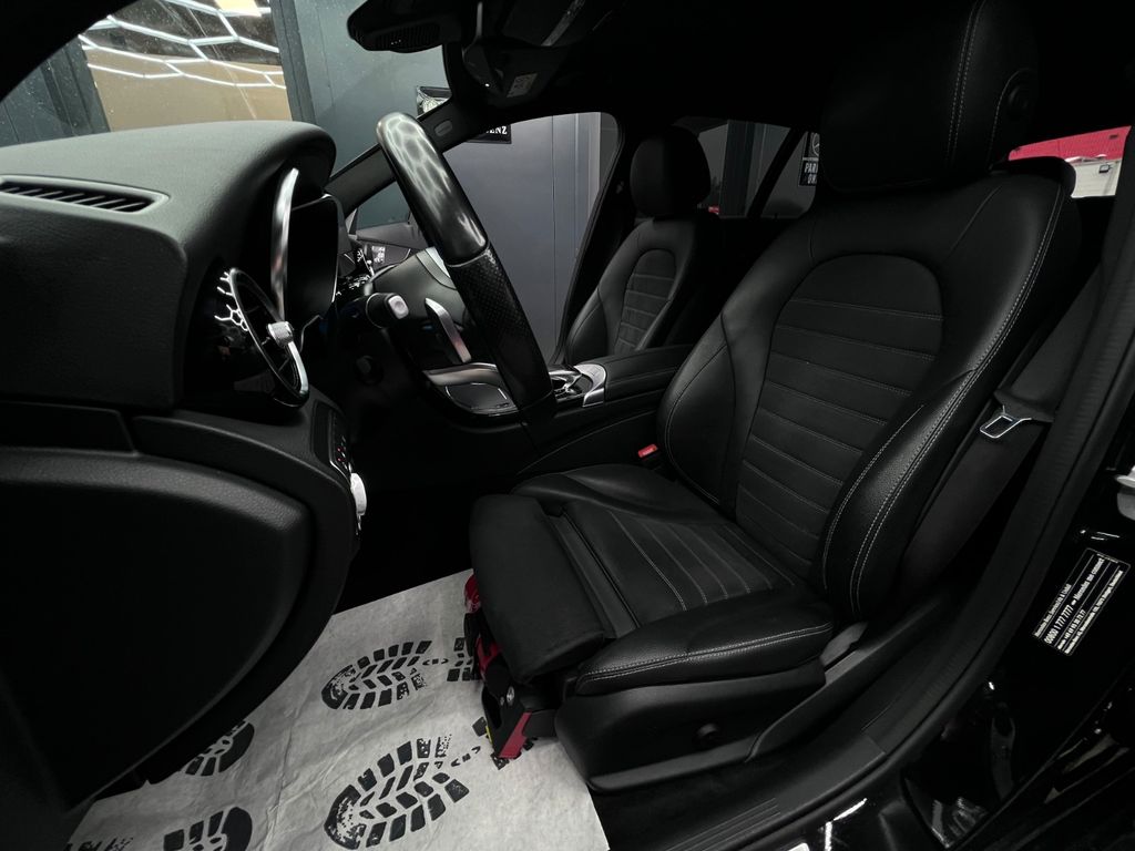 Mercedes-Benz C 300 2020