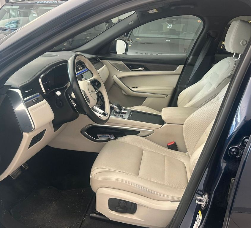 Jaguar F-Pace 2023