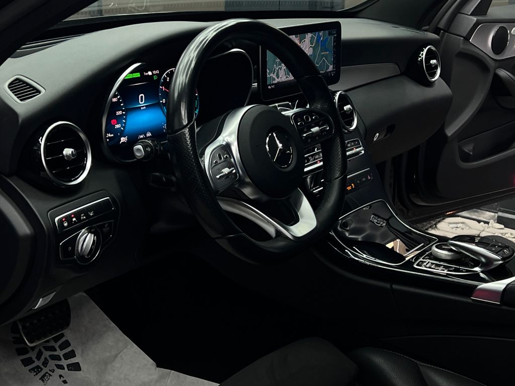 Mercedes-Benz C 300 2020