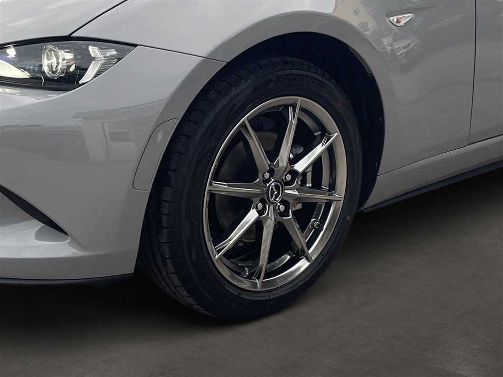 Mazda MX-5 2025