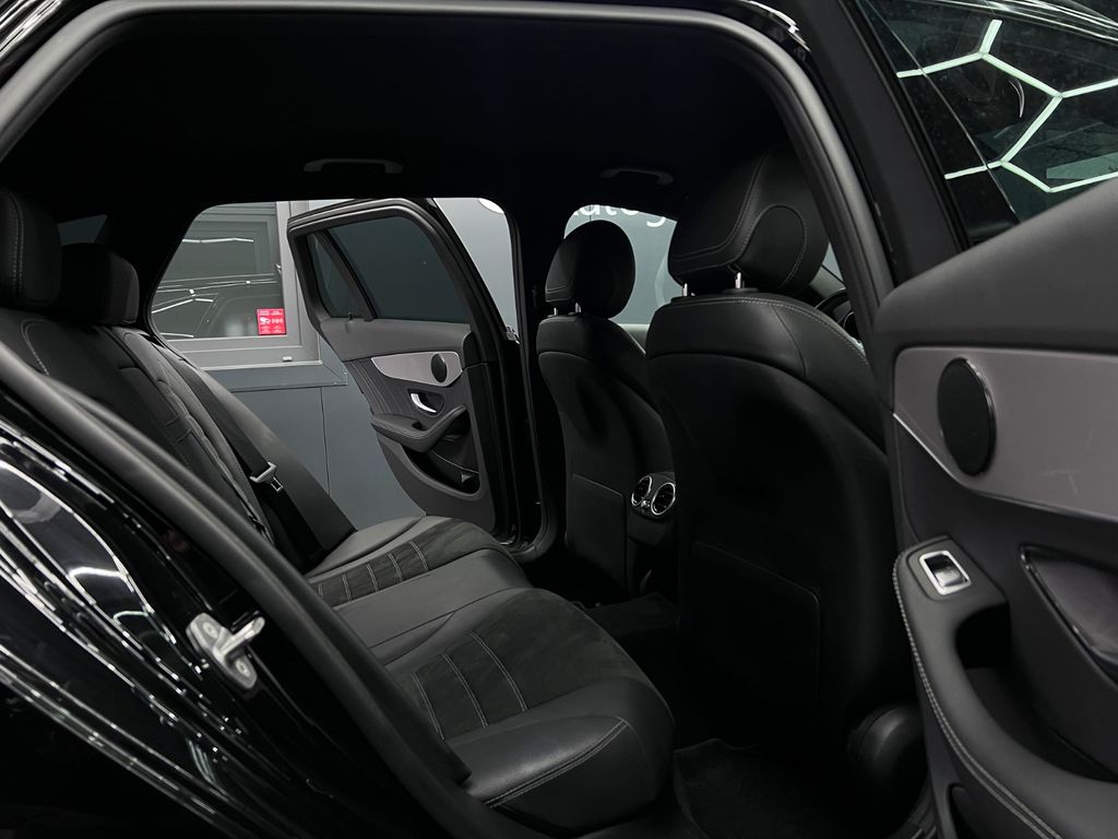 Mercedes-Benz C 300 2020