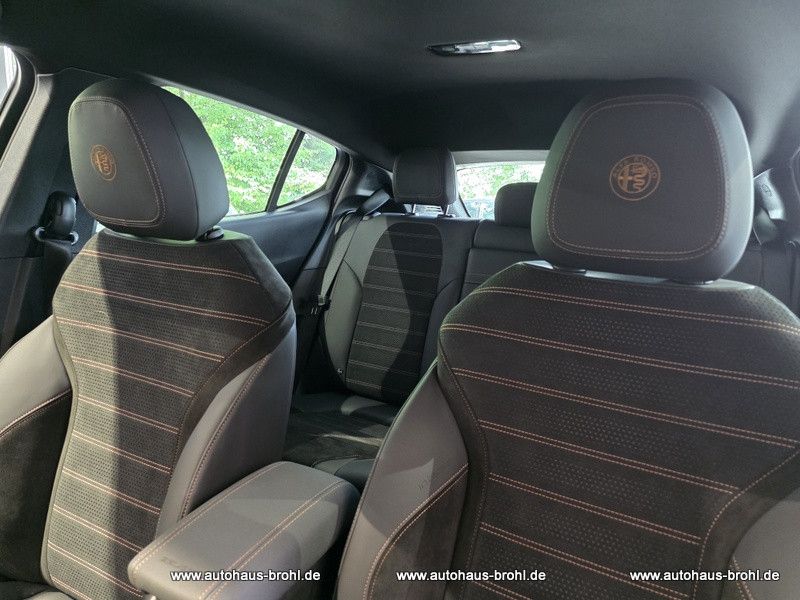 Alfa Romeo Tonale 2025