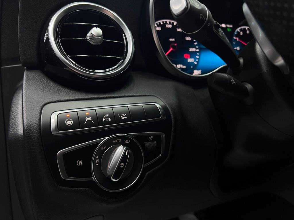 Mercedes-Benz C 300 2020