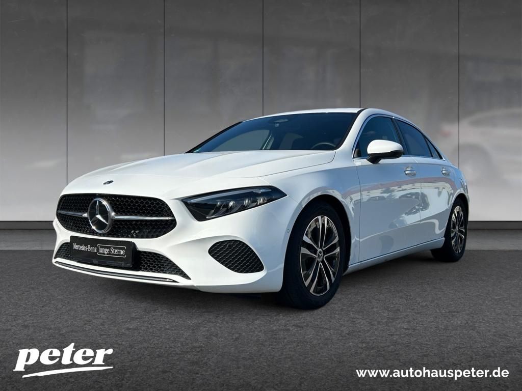 Mercedes-Benz A 180 2024