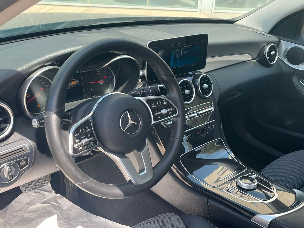 Mercedes-Benz C 200 2021