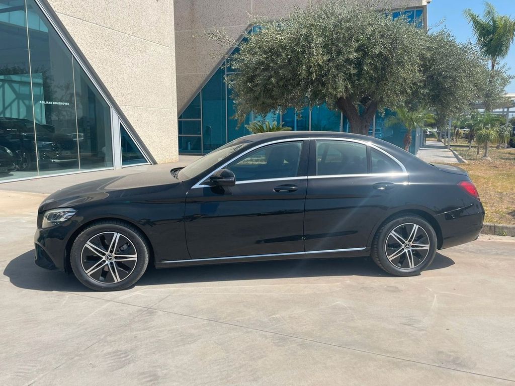 Mercedes-Benz C 200 2021