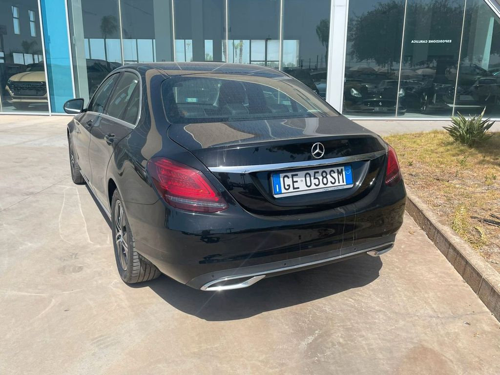 Mercedes-Benz C 200 2021