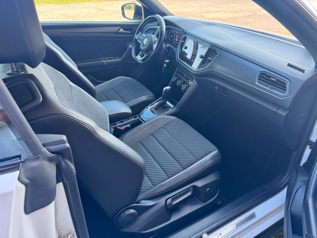 Volkswagen T-Roc 2021