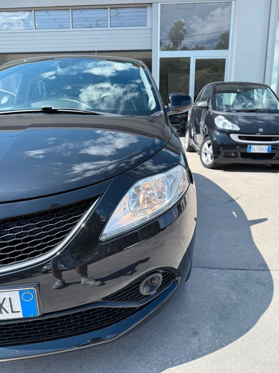 Lancia Ypsilon 2019