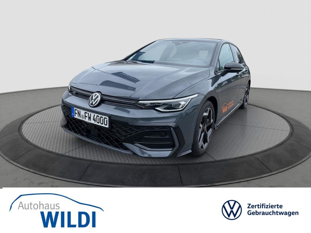 Volkswagen Golf 2025