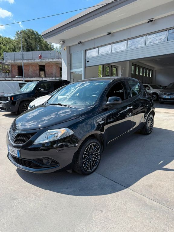 Lancia Ypsilon 2019
