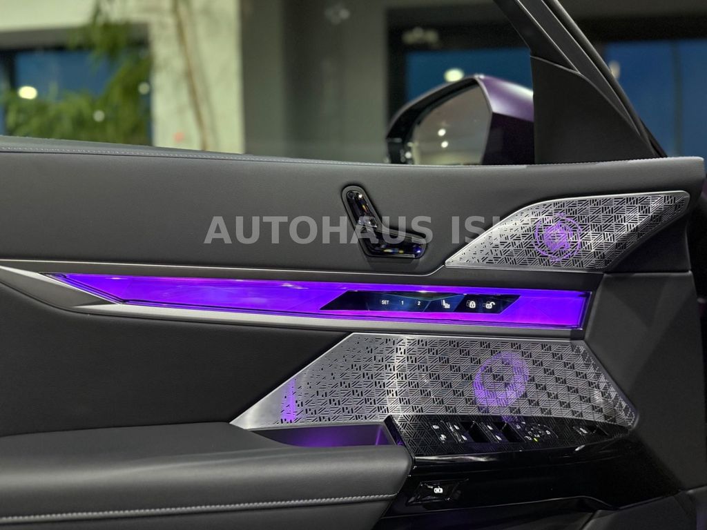 BMW i7 2024