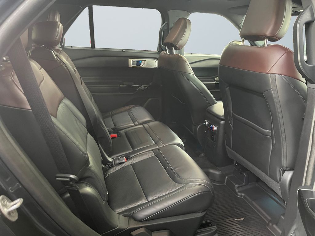 Ford Explorer 2023