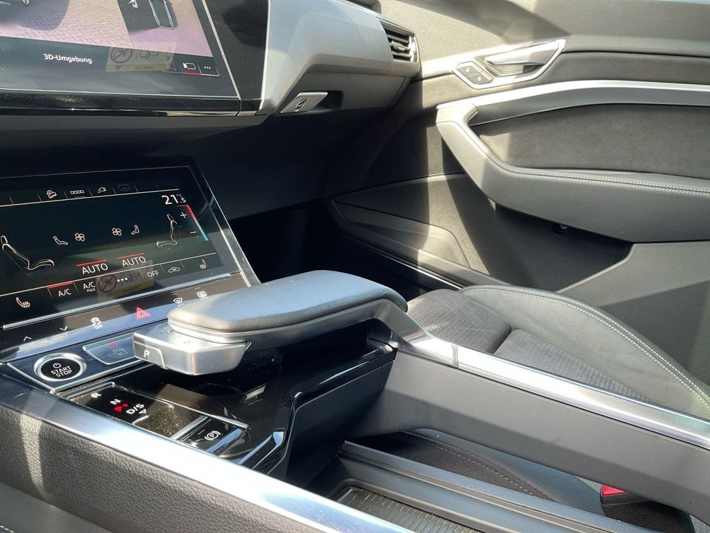 Audi e-tron 2022