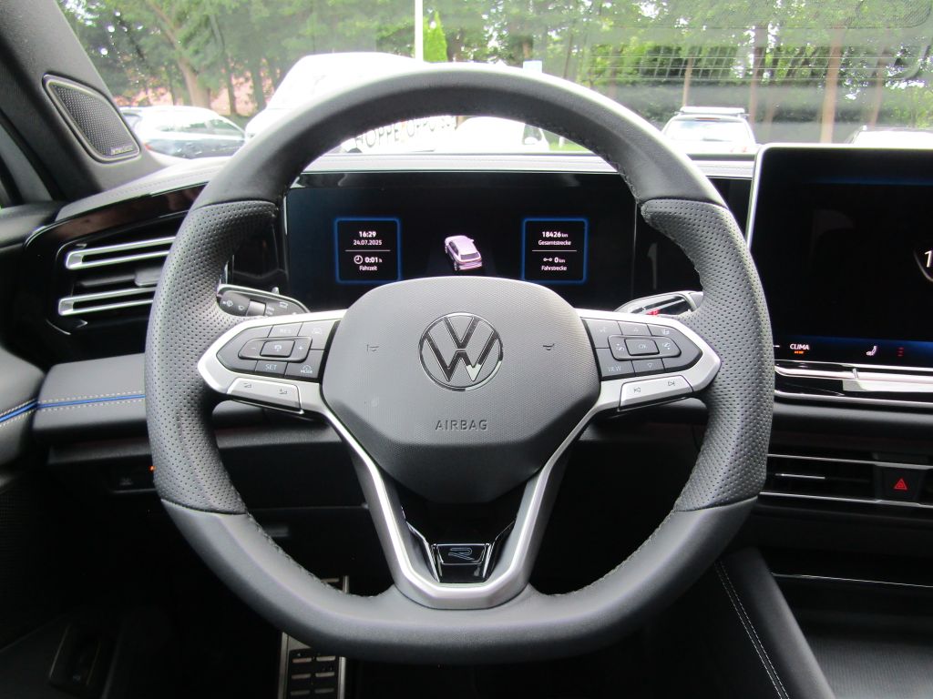 Volkswagen Tiguan 2024