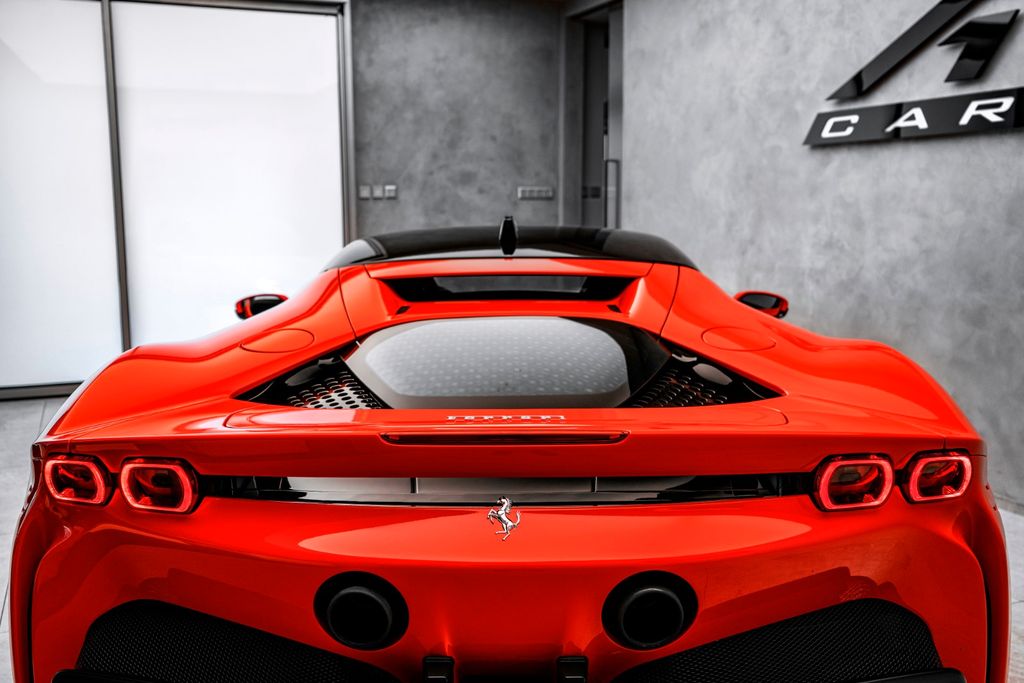 Ferrari SF90 2022