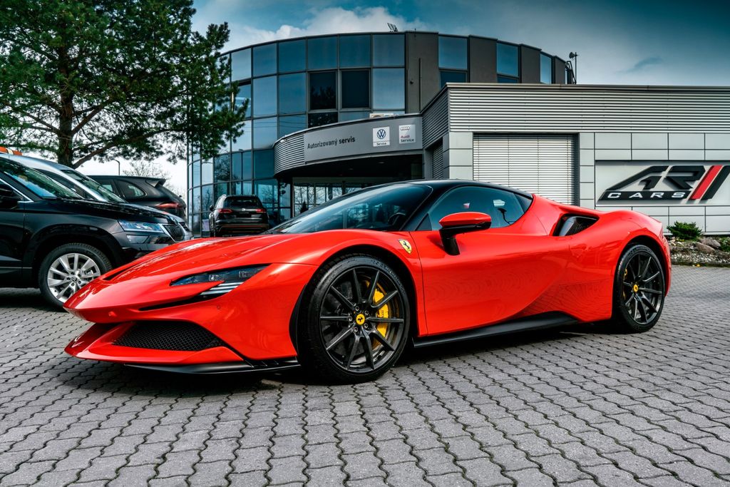 Ferrari SF90 2022