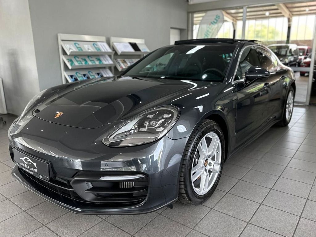 Porsche Panamera 2021