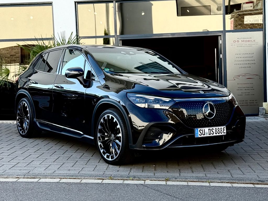 Mercedes-Benz EQE SUV 2025